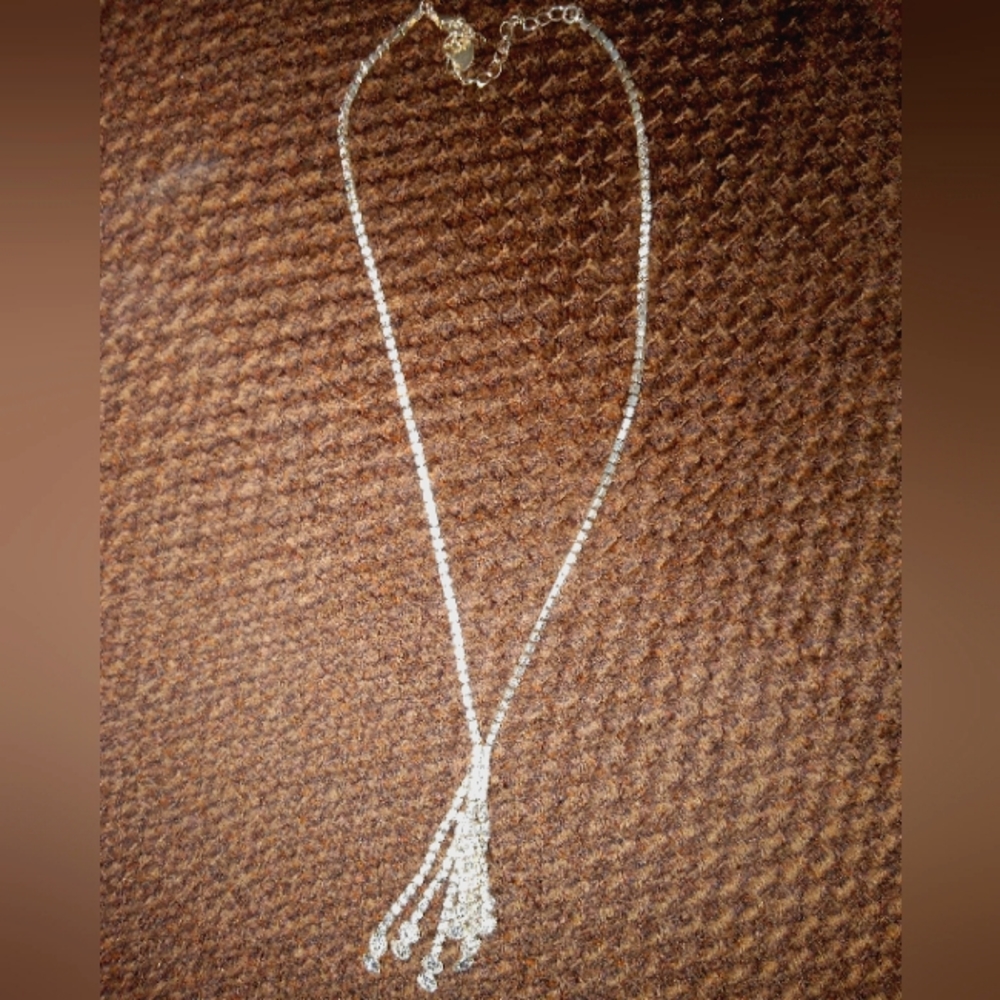 Icing necklace